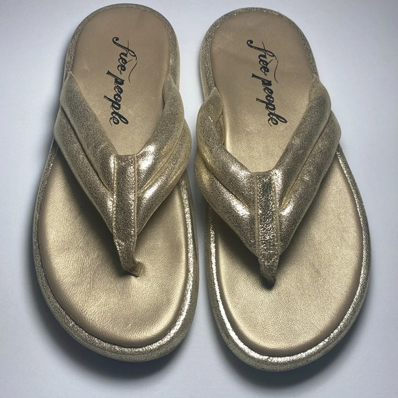 Free People Metallic Gold Platform Flip Flops. Worn once. - Picture 2 of 6